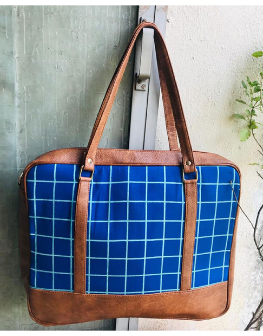 Laptop Bag (Blue Checks)